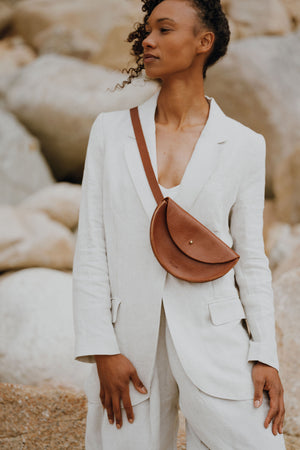 South African Leather Brands Worth Investing In (Timeless, Classy, and Built to Last) 3 https://willow-leather.com/cdn/shop/files/DSC09290-WILLOW-LEATHER-APRIL-2022-CHLOE-UPTON-STUDIO_8316dea7-d908-4471-bb17-4f3254f7ac00_300x.jpg?v=1696962279