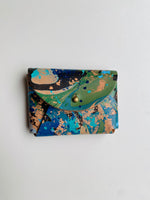 Load image into Gallery viewer, SECONDS- Handmade Leather Card Purse - Marbled

