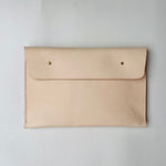 Load image into Gallery viewer, SECONDS - Personalised Handmade Leather A5 Travel / Car Manual Case
