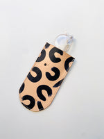 Load image into Gallery viewer, Handmade Leather Glass Case - Hand Painted Leopard
