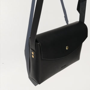 Handmade Leather Stitchless Shoulder Bag - Black