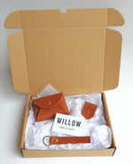 Load image into Gallery viewer, Handmade Leather Personalised Gift Box Set
